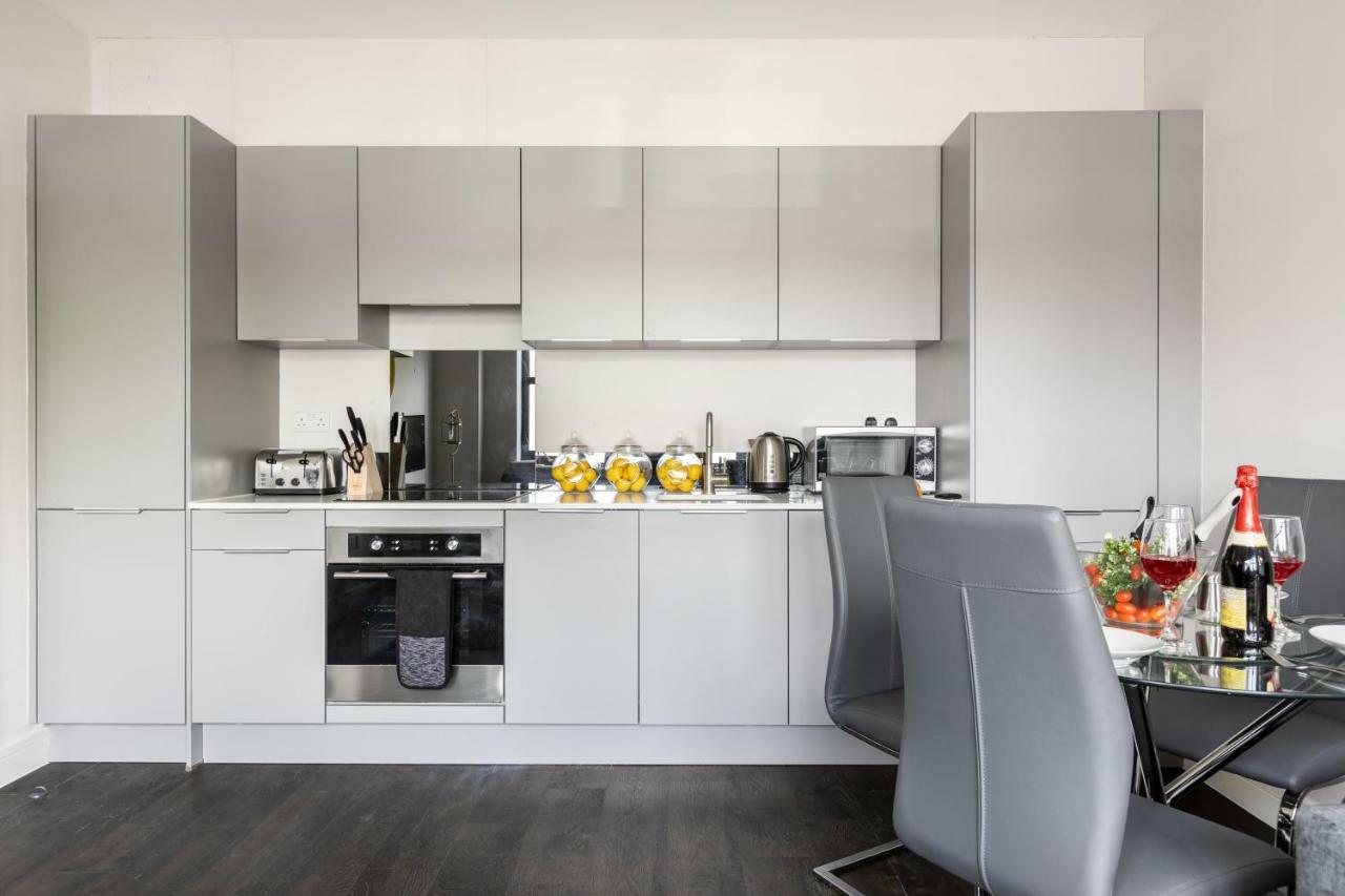 Homely - Watford Premier Apartments Zewnętrze zdjęcie